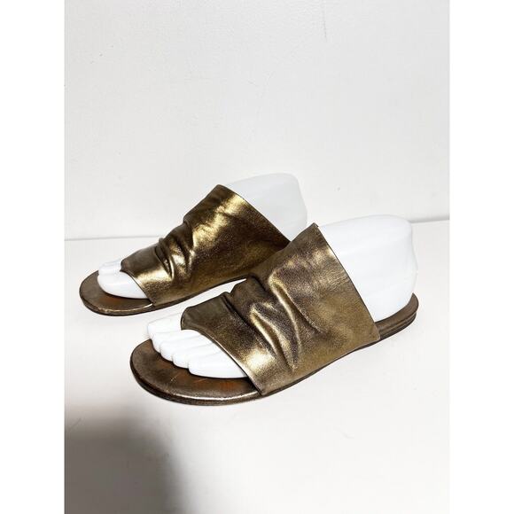Marsell EUC Metallic Leather Arsella Flip Flop Flat Sandal Size 37 EU 7 US $765 - Picture 1 of 7